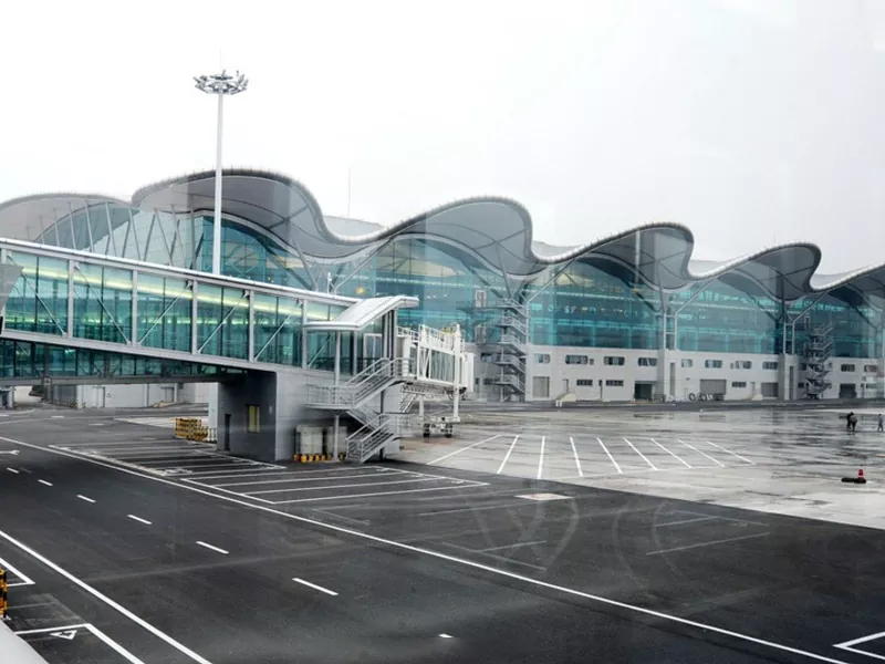 Héich Rise Airport Stol Struktur Building